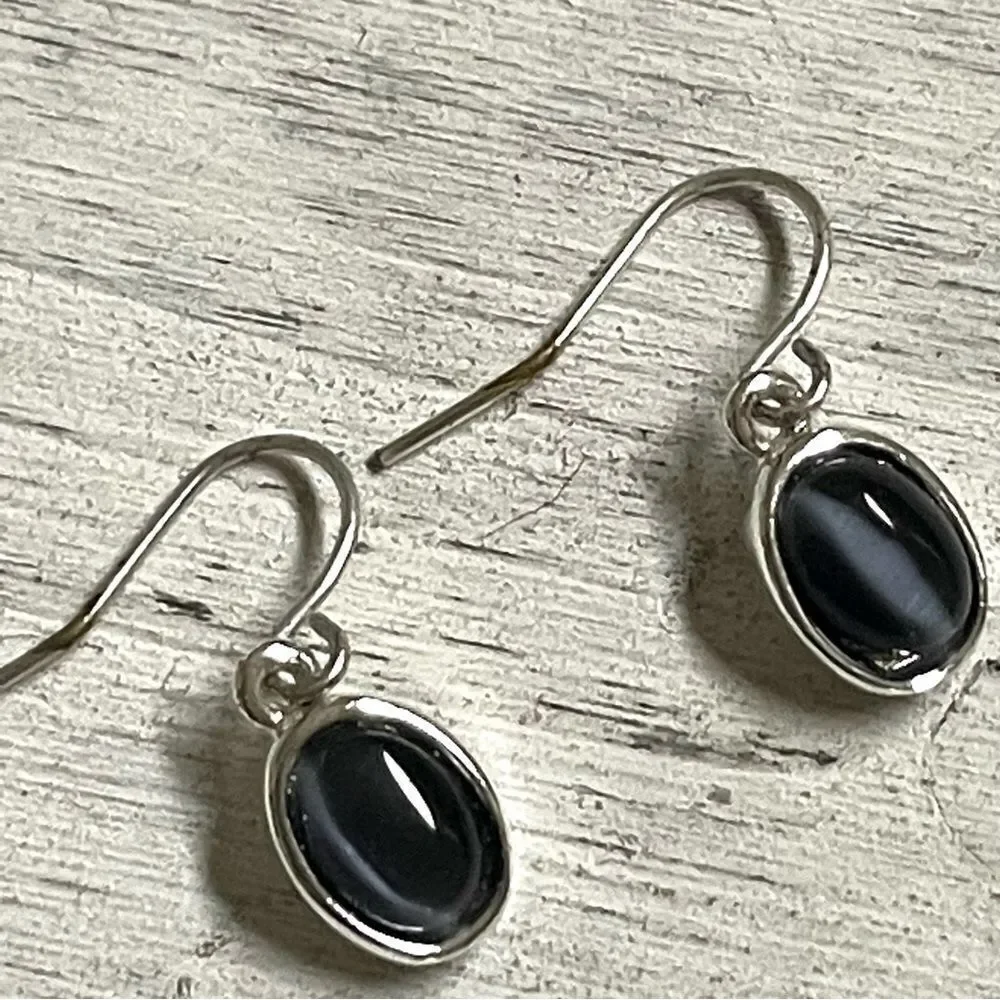 Sonoma Jean company silver tone necklace and earring set
